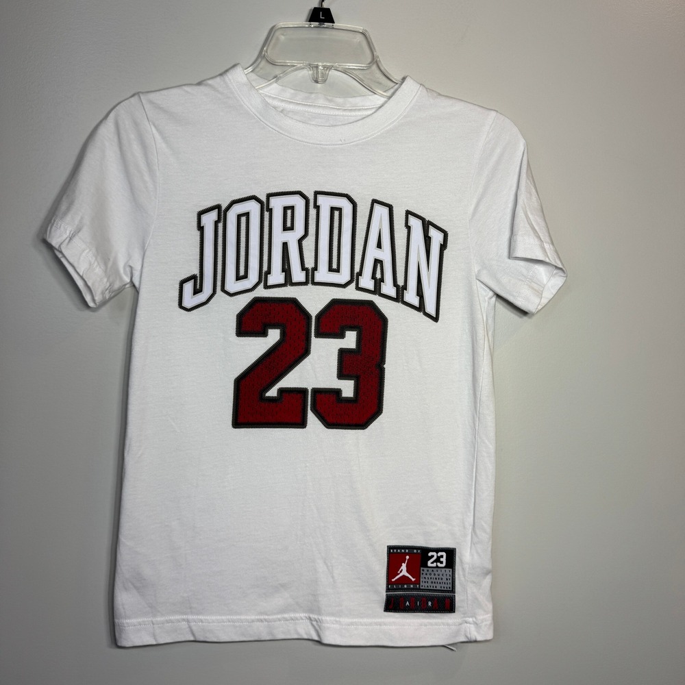 Jordan 23 Boys White Graphic T Shirt Air Jordan Basketball Streetwear M 10/12